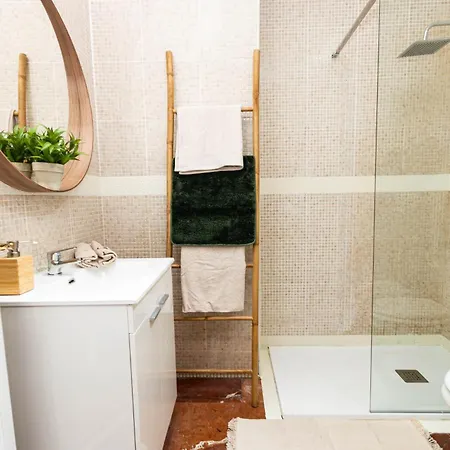 Lägenhet Coffee & *